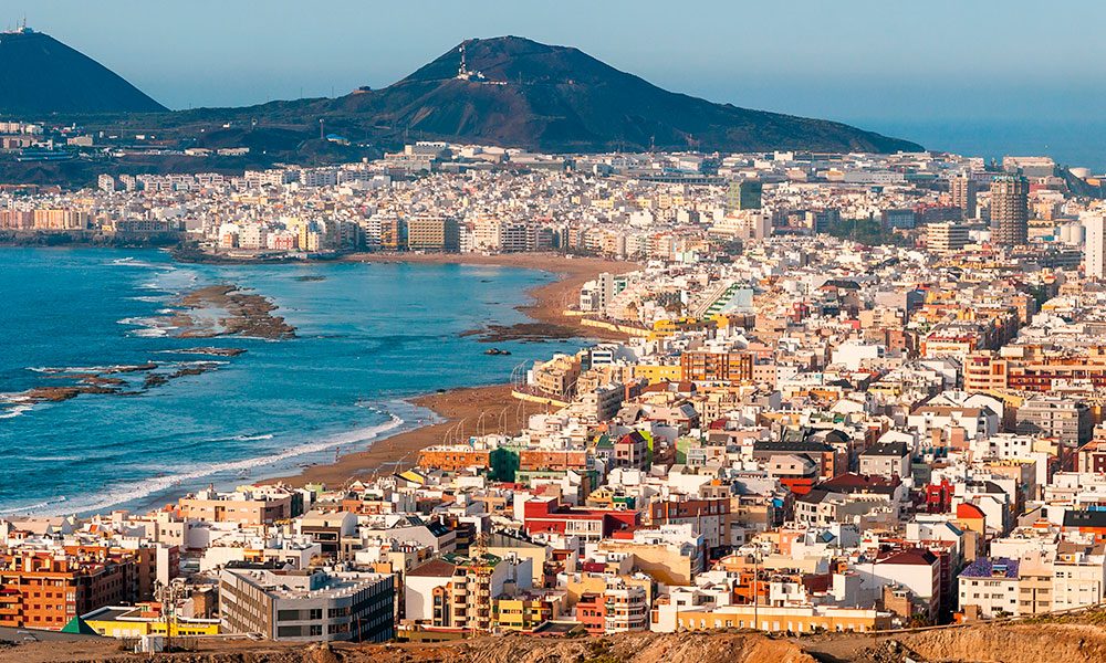 Un nuevo Grado en Enfermería se aprueba en Canarias