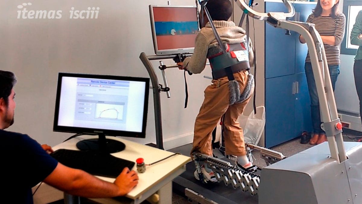 Idean un caminador robotizado para que los menores con discapacidad severa puedan hacer ejercicio en casa