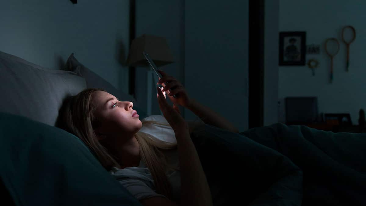 Procrastinación a la hora de dormir: ¿Una difícil situación de nuestro tiempo?