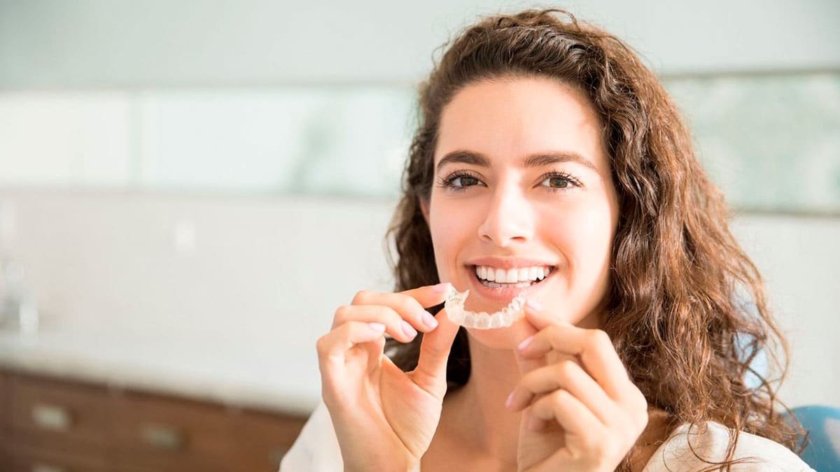 Tipos de ortodoncia: ¿Cuál es la mejor para ti?